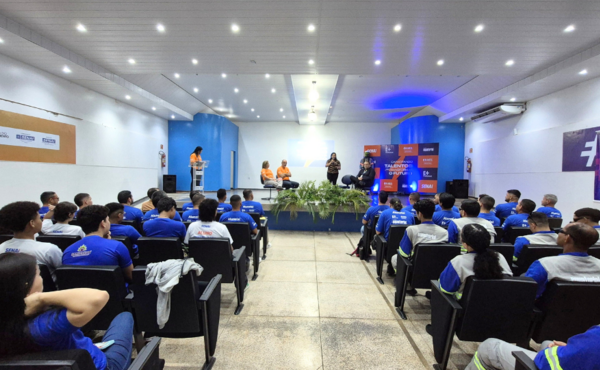 Inicia a 2ª turma do projeto Escola de Eletricista, desenvolvido